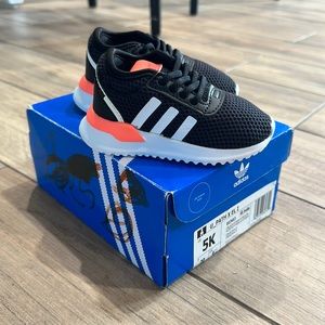 Adidas baby U Path sneakers